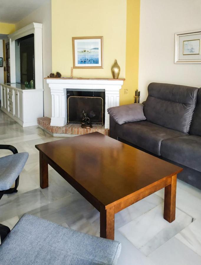 Homelystay-Benalmadena, Puerto Marina Eksteriør billede