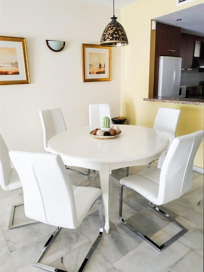 Homelystay-Benalmadena, Puerto Marina Eksteriør billede
